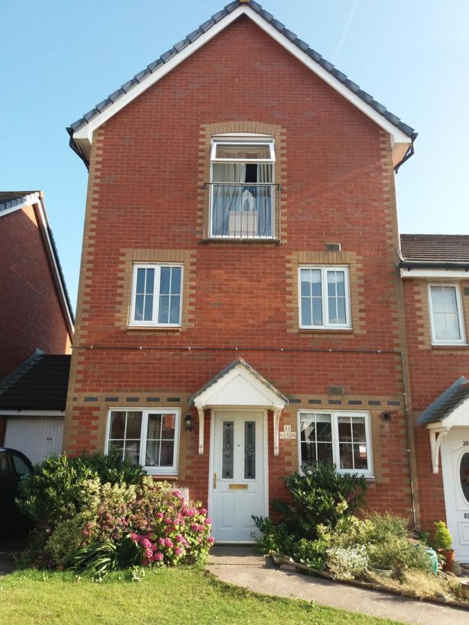 Spacious Townhouse With Sea Views Near Cardiff Barry Bagian luar foto